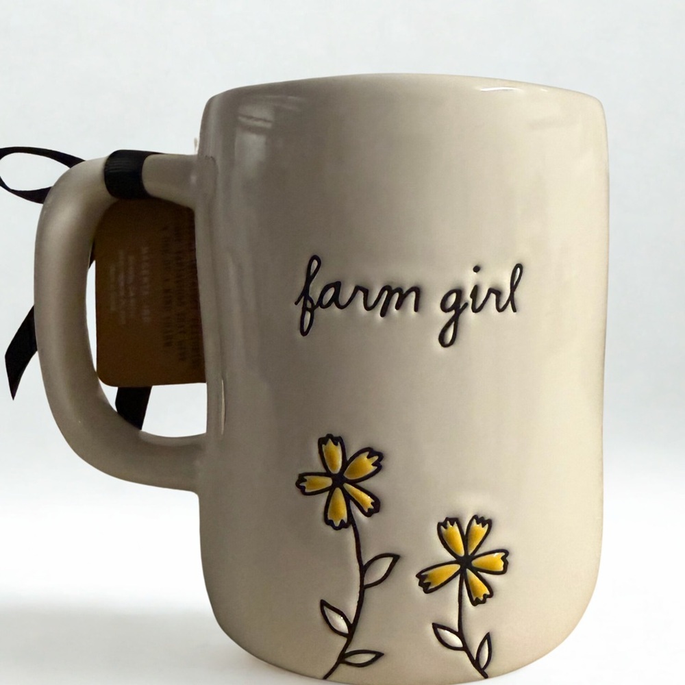 Rae Dunn Mug - Picture 2 of 6